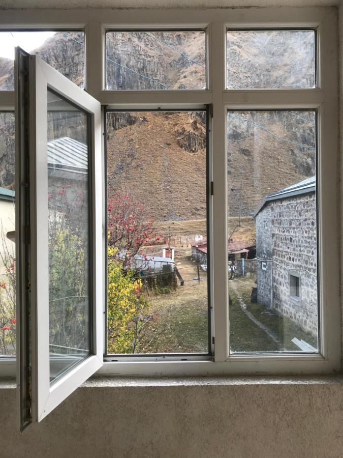 Waterfall Kazbegi Exterior foto