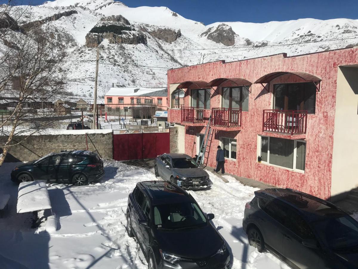 Waterfall Kazbegi Exterior foto
